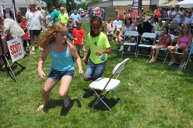 Brooks Catsup Bottle Festival