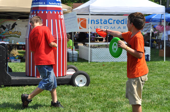 Brooks Catsup Bottle Festival