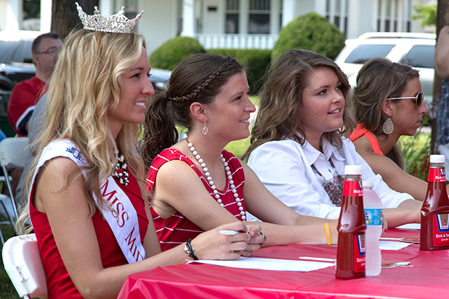 Collinsville Catsup Bottle Festival