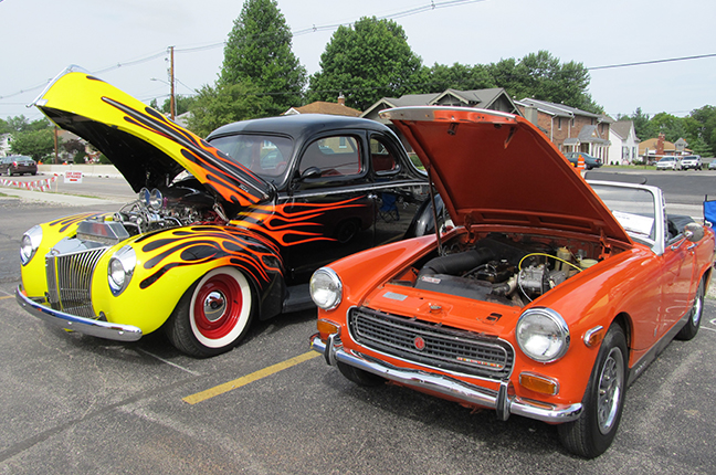 Collinsville Catsup Bottle Car Show