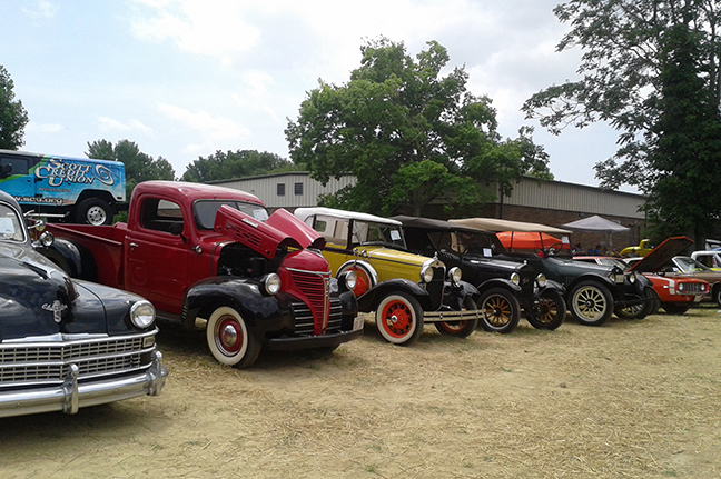 Collinsville Catsup Bottle Car Show