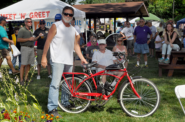 Collinsville Catsup Bottle Car Show