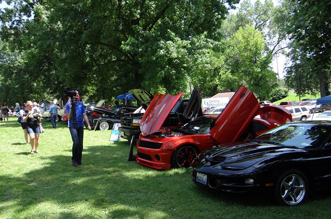 Collinsville Catsup Bottle Car Show