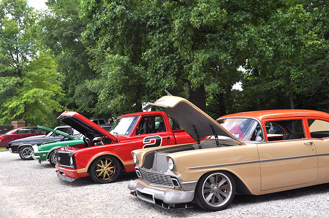 Collinsville Catsup Bottle Car Show